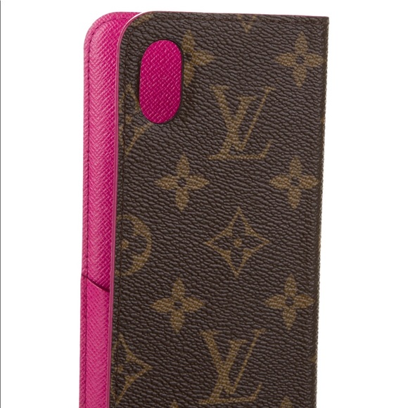 Louis Vuitton Monogram iPhone X Folio - Picture 6 of 15
